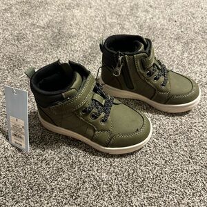 NWT Cat & Jack Kids Green Boots